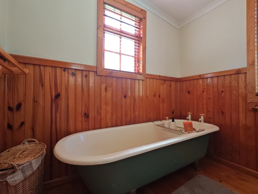 To Let 2 Bedroom Property for Rent in Rheenendal Western Cape